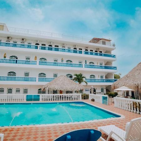 Kevin'S Tolu By Bernalo Hotels Екстер'єр фото